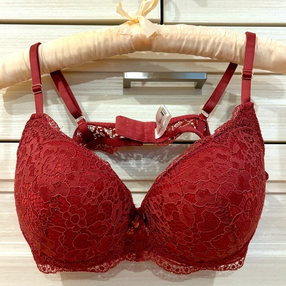 NWOT Lace push-up 36C 💝 - Picture 2 of 9